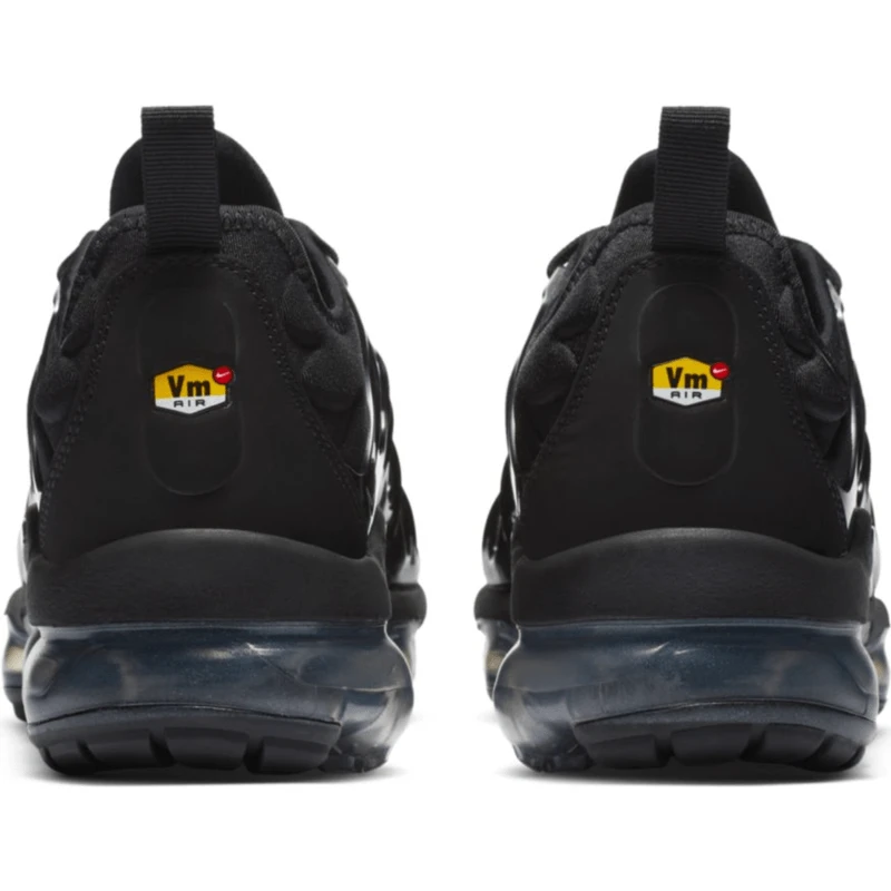 Nike Air Vapormax Plus Shoe - Women's 4 Nike Air Vapormax Plus Shoe - Women's - Image 4