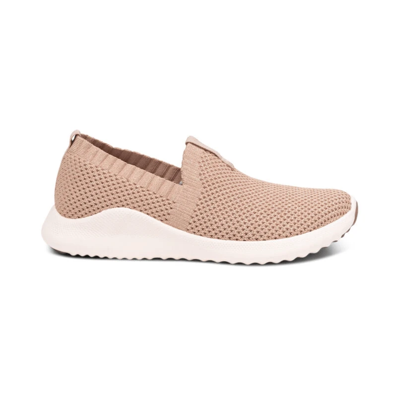 Aetrex Angie Arch Support Sneaker - Women's 7 Aetrex Angie Arch Support Sneaker - Women's - Image 7