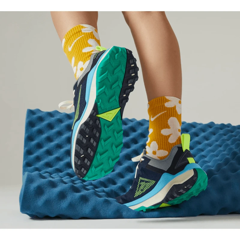 Nike Wildhorse 8 Trail Running Shoe - Women's 2 Nike Wildhorse 8 Trail Running Shoe - Women's - Image 2