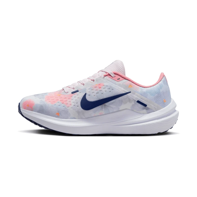 Nike Winflo 10 Premium Road Running Shoe - Women's 3 Nike Winflo 10 Premium Road Running Shoe - Women's - Image 3